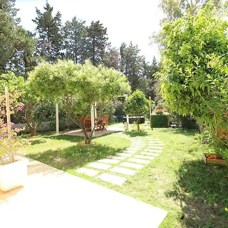 Holiday home Capitana Garden Pergola Near The Quartu Sant'Elena