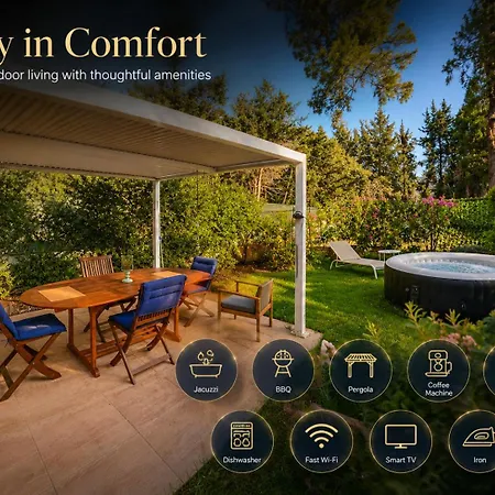 Capitana Garden Pergola Near The Holiday home *